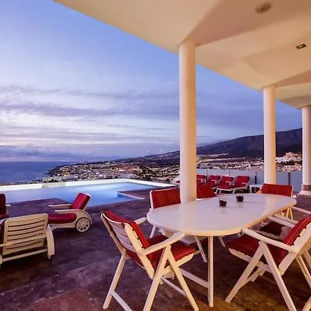 Readhostprofile&scan! Luxury 4-bedroom With Pool *