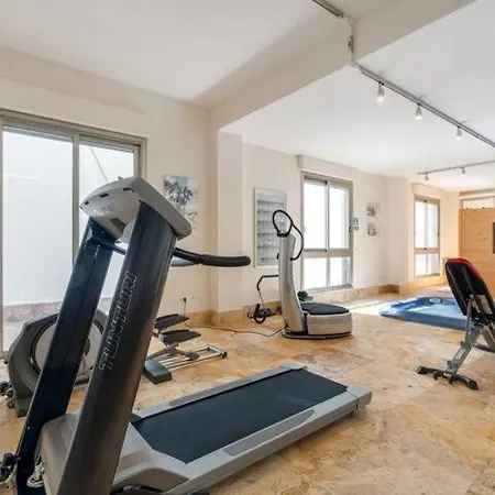 Readhostprofile&scan! Luxury 4-bedroom With Pool *
