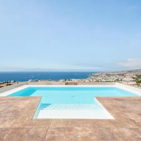 Apartman Readhostprofile&scan! Luxury 4-bedroom With Pool